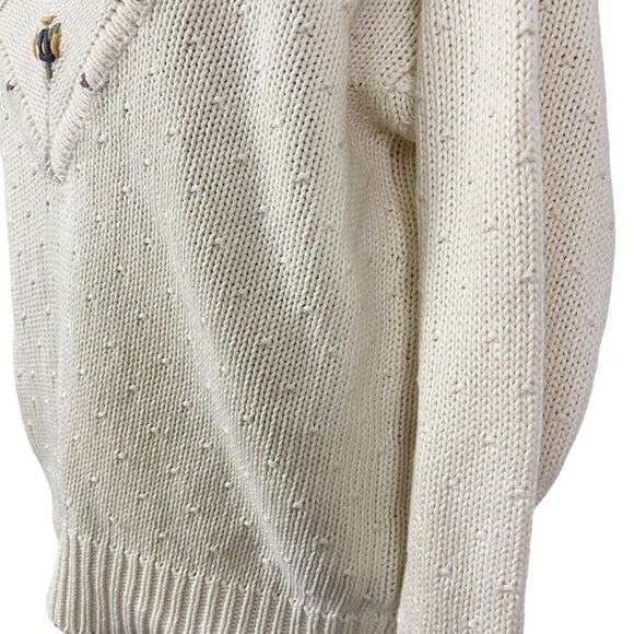 Van Heusen Womens Hand Embroidered Vintage Pointelle Chunky Knit Sweater sz S - Picture 9 of 16